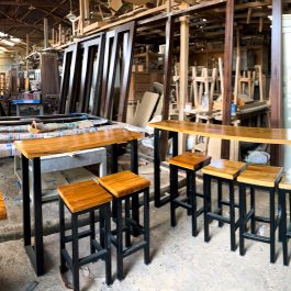 Solid Teak Barstoll & Table